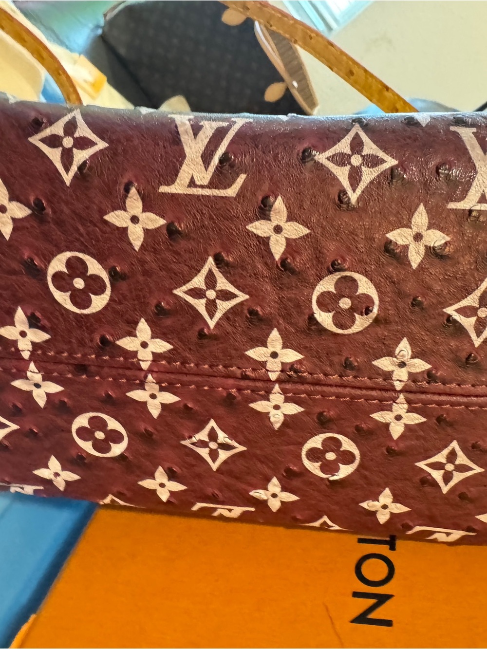 Louis Vuitton Burgundy Monogram Speedy 25 Bandolier Satchel with insert - Picture 8 of 11